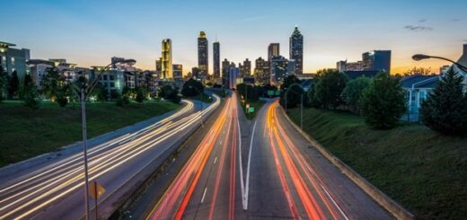 Navigating the Urban Frontier: Exploring Smart City Technologies and Business Opportunities