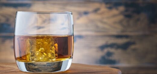 The Evolution of Whiskey: Single Malt vs. Blended