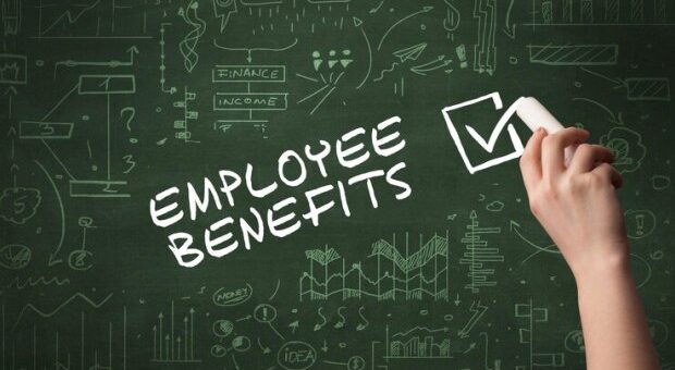 How to Manage Employee Benefits for a Thriving Workforce